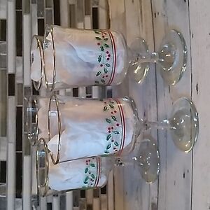 Vintage 1980s Christmas collectable wine glasses